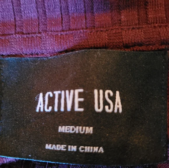 NWOTStylish Jacket/Blazer/Top,Versatile,beautiful gold finishes for classy look. - Picture 6 of 16